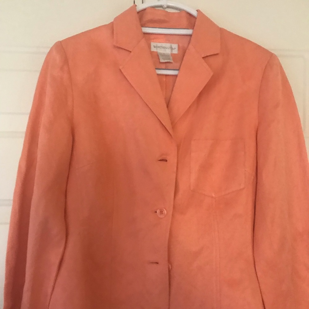 Good used condition. Peach Blazer, lined
